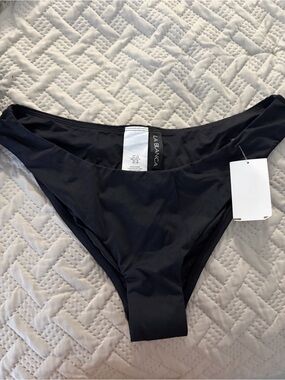 New La Blanca Black Scrunch Bikini Bottom